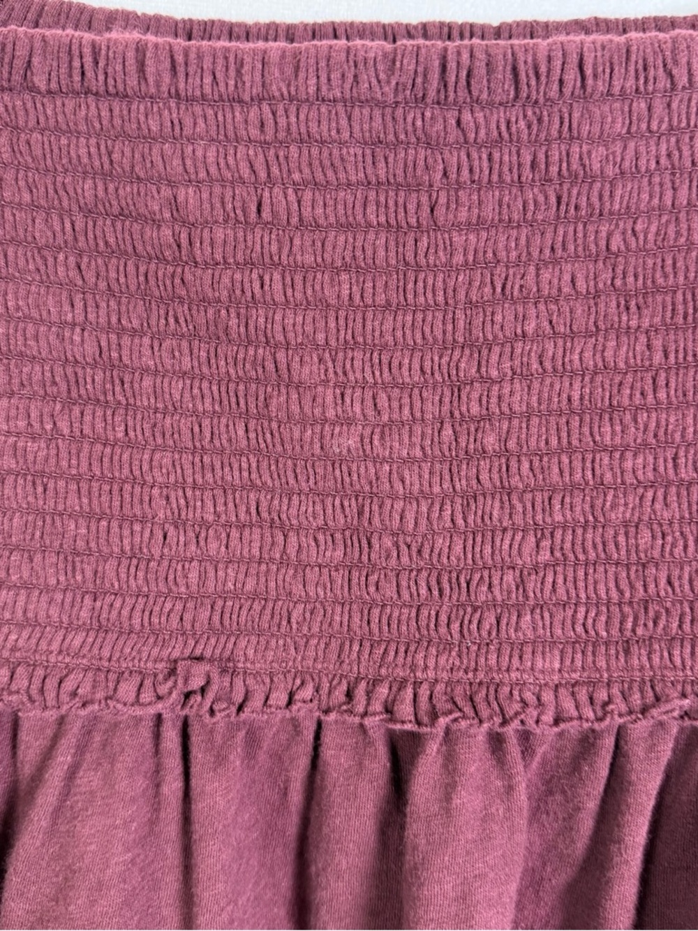 American Eagle Women’s Smocked Crop Top Sz S Y2K Coquette Peasant Blouse in Wine - Picture 4 of 6